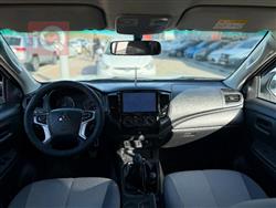 ميتسوبيشي L200